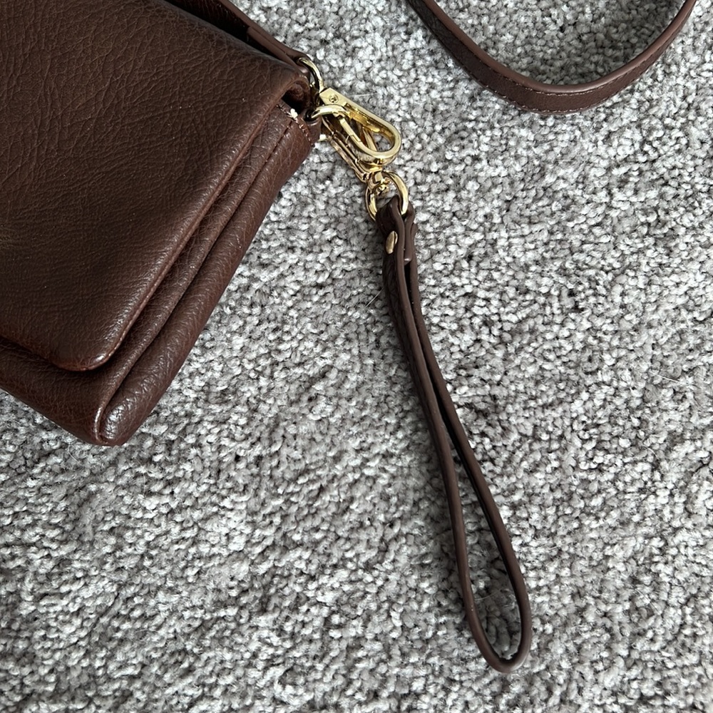 Charming Charlie crossbody bag or wristlet - Picture 3 of 8